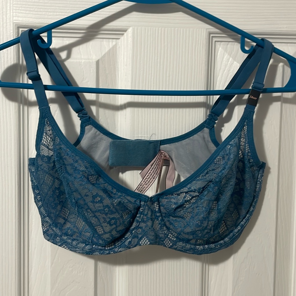 Brand New Victoria Secret Bra Brand New Victoria Secret Bra